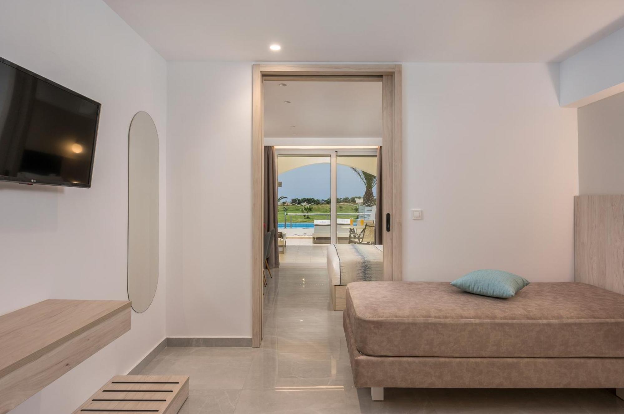 Vantaris Palace Paralia Kourna Exterior foto